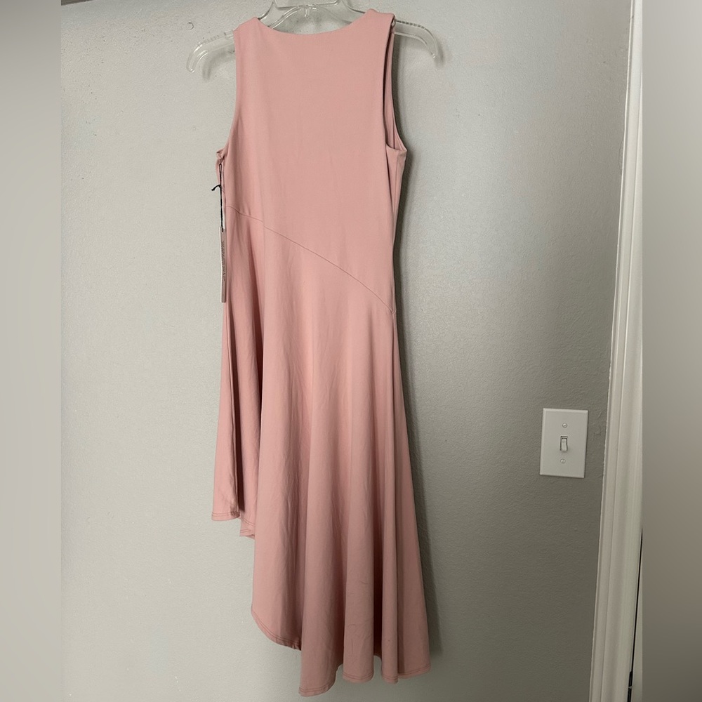 Dress - Picture 3 of 4
